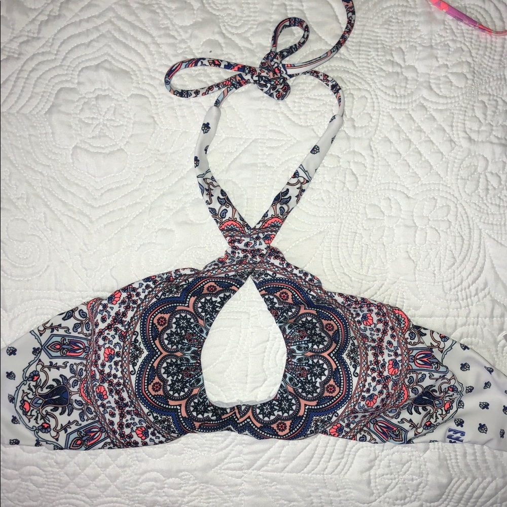Billabong keyhole bikini top